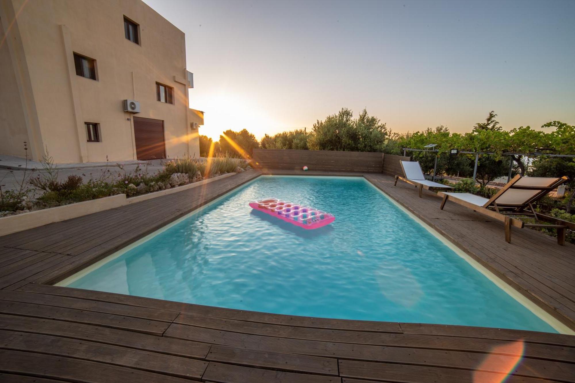 Sitia Poolside Gem - Crete'S Fuego Sagrado Lejlighed Eksteriør billede